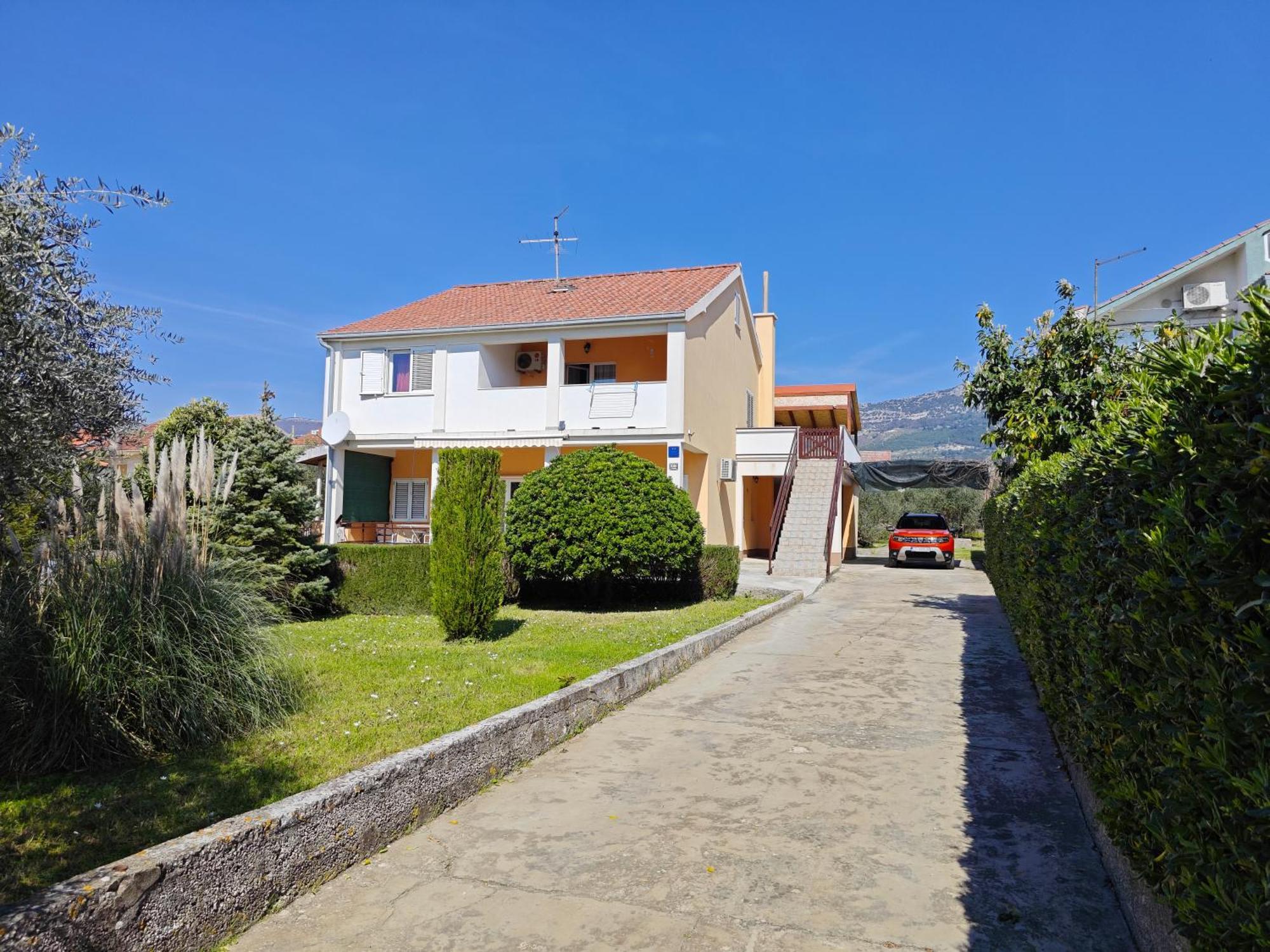 Apartment Paula Kaštela Esterno foto