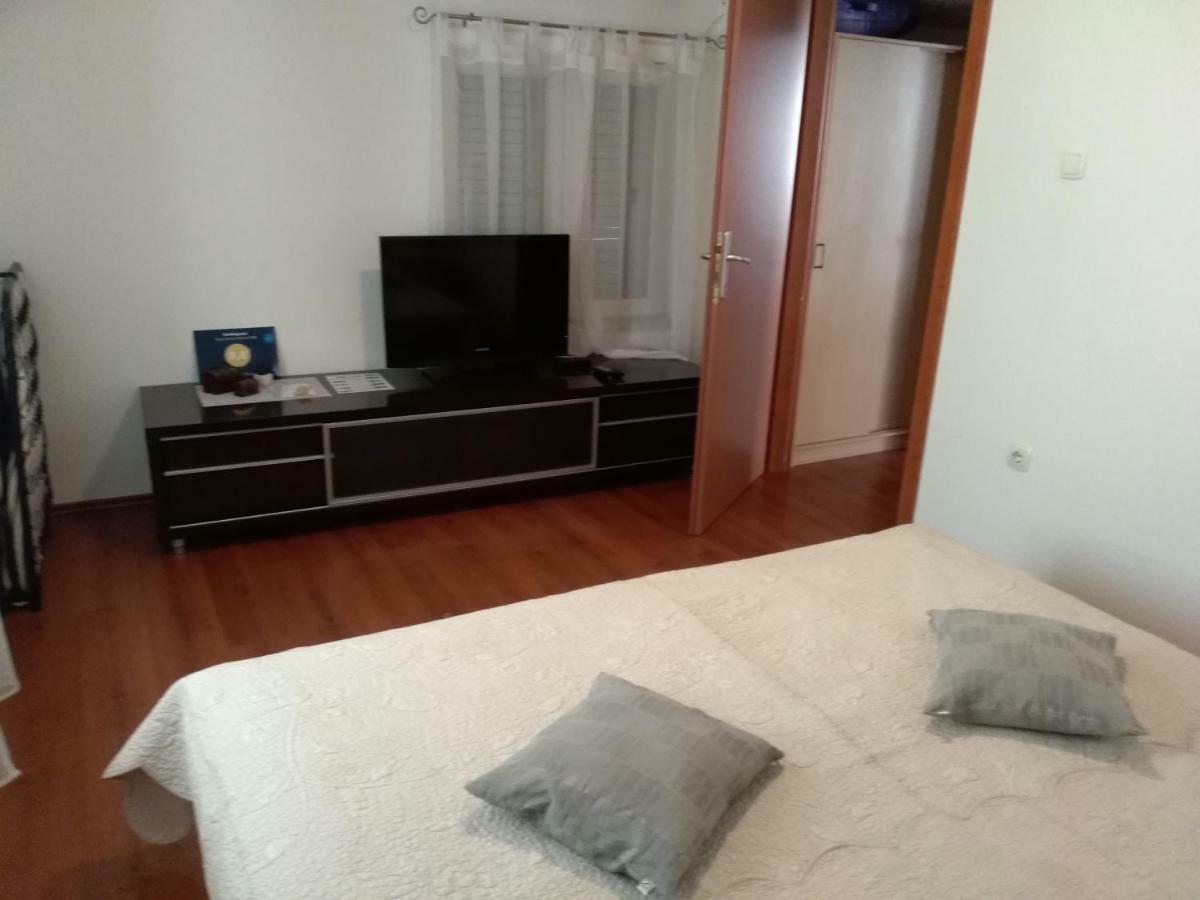 Apartment Paula Kaštela Esterno foto